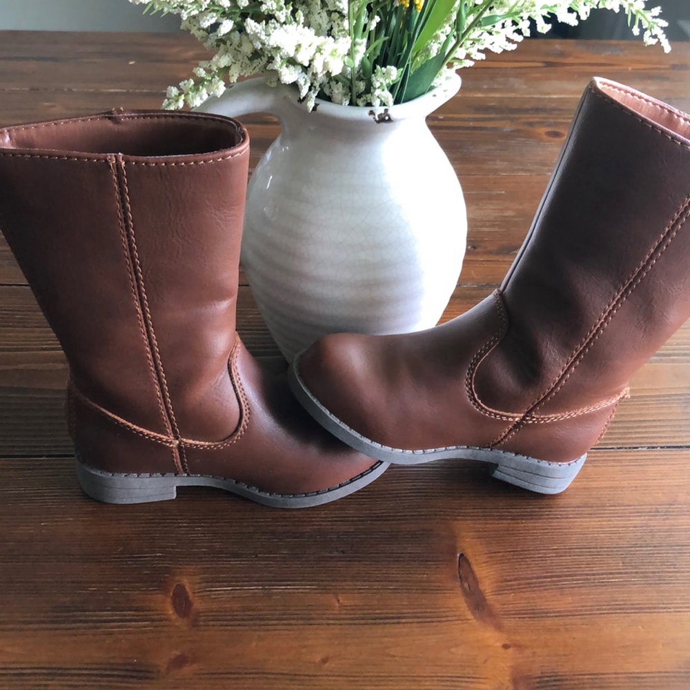 Cat and Jack Baby Girl Boots